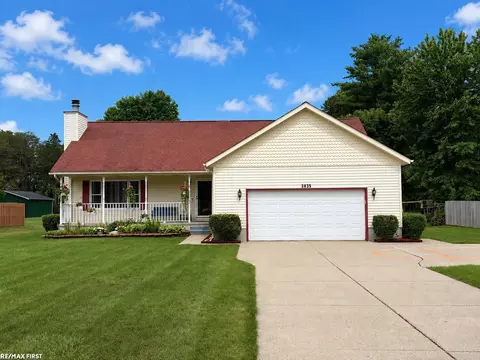 2835 W Water, Port Huron, MI 48060