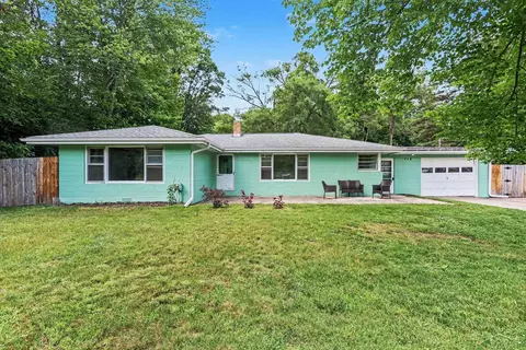 748 W Irish, Sanford, MI 48657