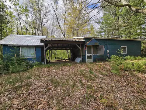 3820 Oakgrove, Harrison, MI 48625