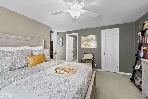 Bedroom - 535 539 St Clair, Grosse Pointe, MI 48230 photo 8 of 8