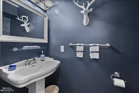 Bath - 535 539 St Clair, Grosse Pointe, MI 48230 photo 1 of 10