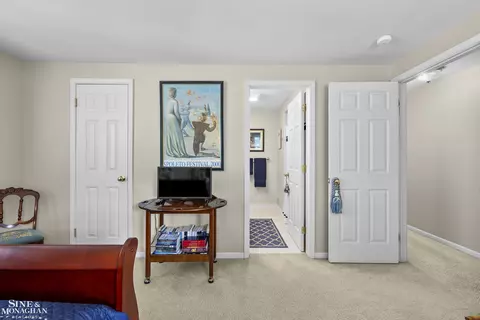 Bedroom - 535 539 St Clair, Grosse Pointe, MI 48230 photo 6 of 8