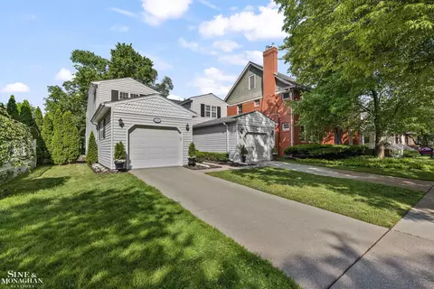 Exterior - 535 539 St Clair, Grosse Pointe, MI 48230 photo 3 of 11