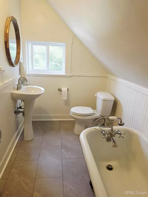 1203 N 3rd, Ishpeming, MI 49849 photo 32