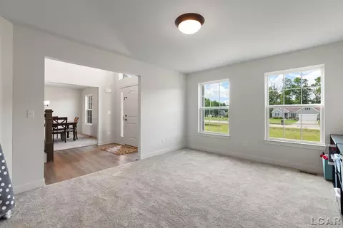 Entry Way - 1708 Nicholas, Adrian, MI 49221 photo 5 of 6
