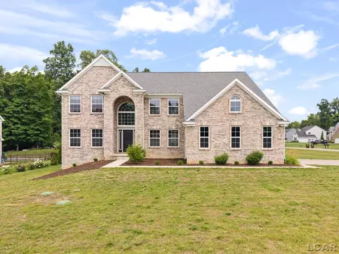 1708 Nicholas, Adrian, MI 49221