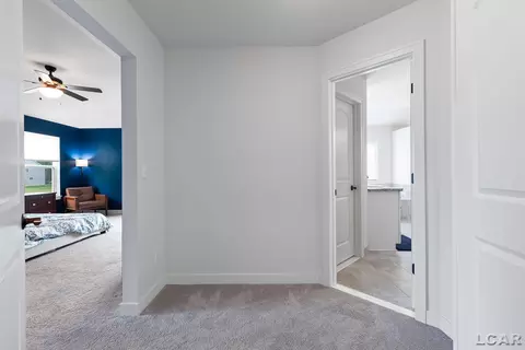 Entry Way - 1708 Nicholas, Adrian, MI 49221 photo 6 of 6