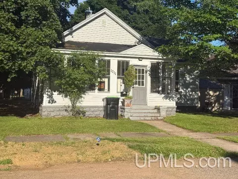 1011 Stockbridge, Iron Mountain, MI 49801