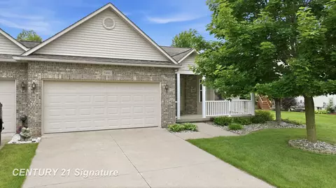 6460 Royal Clb, Flushing, MI 48433