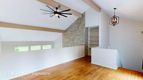 Entry Way - 7492 River, Flushing, MI 48433 photo 2 of 2
