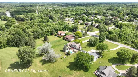 View/Area - 7492 River, Flushing, MI 48433 photo 3 of 5