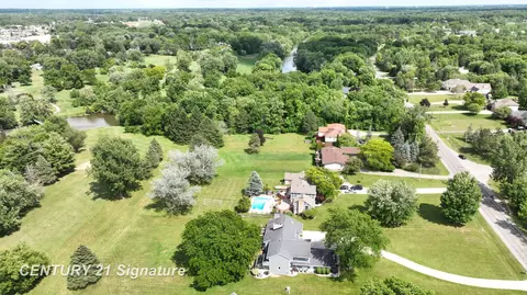 View/Area - 7492 River, Flushing, MI 48433 photo 2 of 5