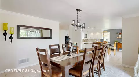 Dining - 7492 River, Flushing, MI 48433 photo 1 of 3