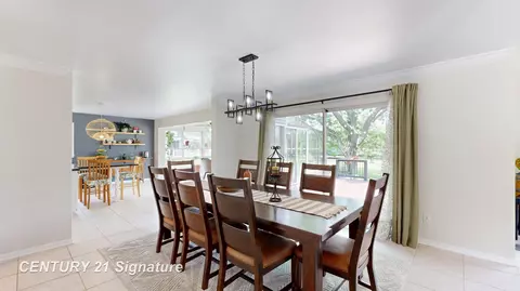 Dining - 7492 River, Flushing, MI 48433 photo 2 of 3