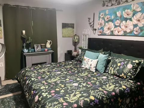 Bedroom - 362 Beech, Gladwin, MI 48624 photo 1 of 2
