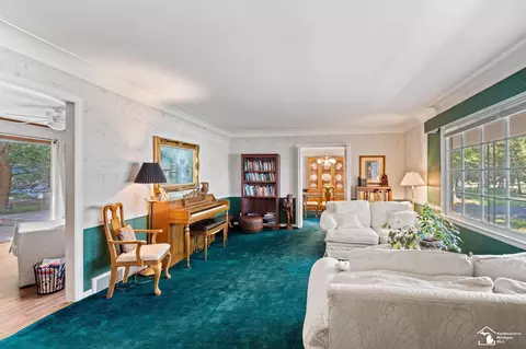 Living - 1417 Longfellow, Temperance, MI 48182 photo 1 of 3