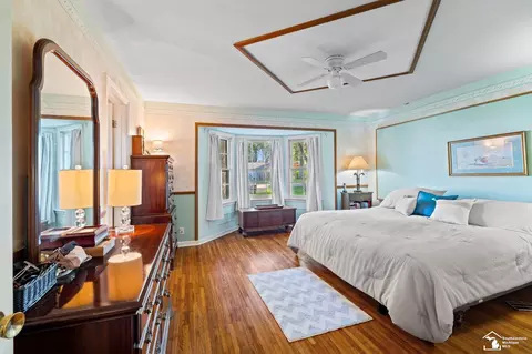 Bedroom - 1417 Longfellow, Temperance, MI 48182 photo 1 of 6
