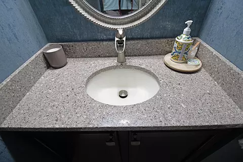 Bath - 21175 Briar Rose, Macomb, MI 48044 photo 3 of 11