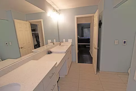 Bath - 21175 Briar Rose, Macomb, MI 48044 photo 6 of 11