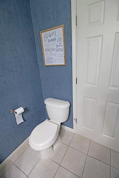 Bath - 21175 Briar Rose, Macomb, MI 48044 photo 2 of 11