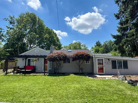 3821 Dunning, Rochester Hills, MI 48309