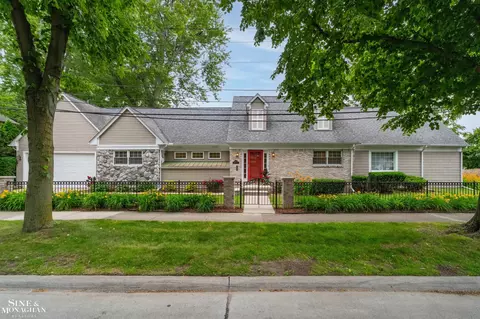 Exterior - 20675 Morningside, Grosse Pointe, MI 48236 photo 5 of 6