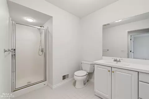 Bath - 20675 Morningside, Grosse Pointe, MI 48236 photo 4 of 5