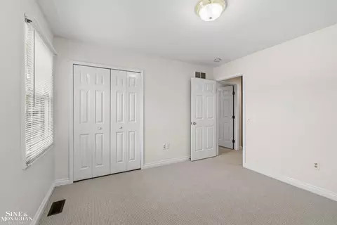 Bedroom - 20675 Morningside, Grosse Pointe, MI 48236 photo 4 of 6