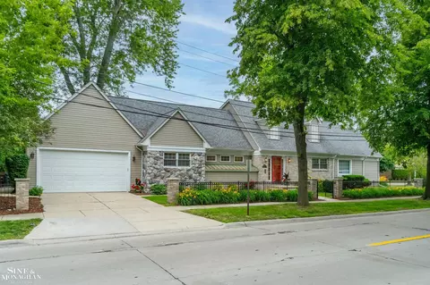 20675 Morningside, Grosse Pointe, MI 48236