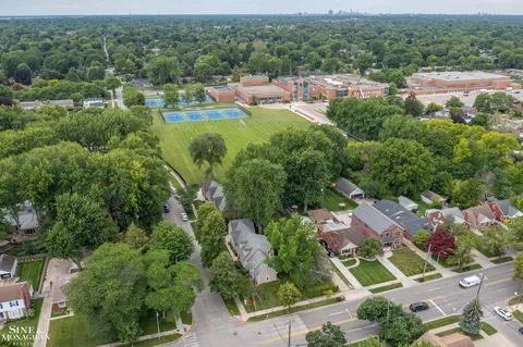 View/Area - 20675 Morningside, Grosse Pointe, MI 48236 photo 3 of 5