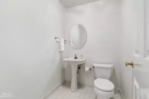 Bath - 20675 Morningside, Grosse Pointe, MI 48236 photo 3 of 5