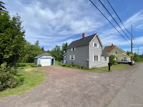 58755 Us 41, Calumet, MI 49913