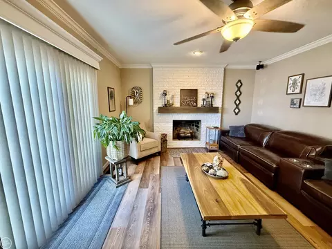 Living - 47043 Sanborn, Macomb, MI 48044 photo 6 of 8