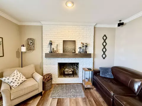 Living - 47043 Sanborn, Macomb, MI 48044 photo 8 of 8