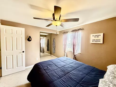 Bedroom - 47043 Sanborn, Macomb, MI 48044 photo 4 of 9