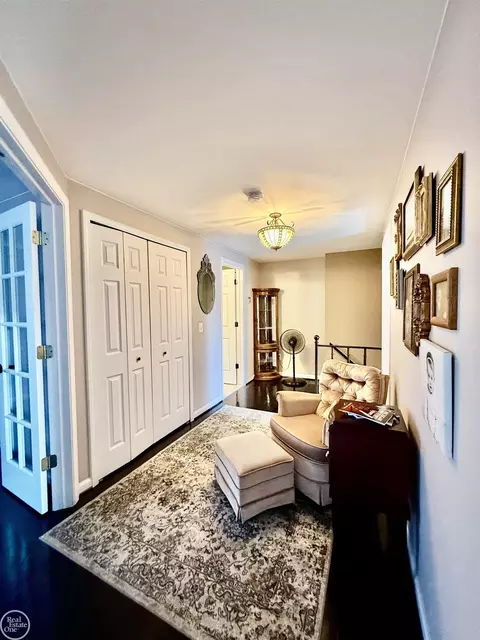 Entry Way - 47043 Sanborn, Macomb, MI 48044 photo 6 of 6
