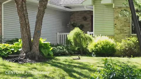 Exterior - 217 Dutch Ml, Flushing, MI 48433 photo 10 of 25