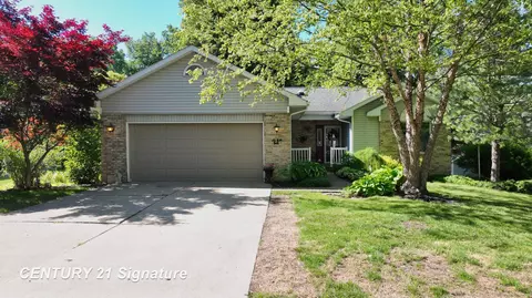 Exterior - 217 Dutch Ml, Flushing, MI 48433 photo 2 of 25