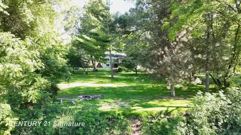 Exterior - 217 Dutch Ml, Flushing, MI 48433 photo 24 of 25