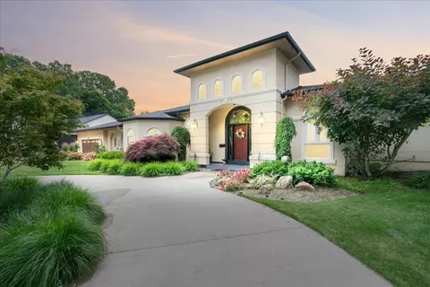 415 Curwood, Owosso, MI 48867