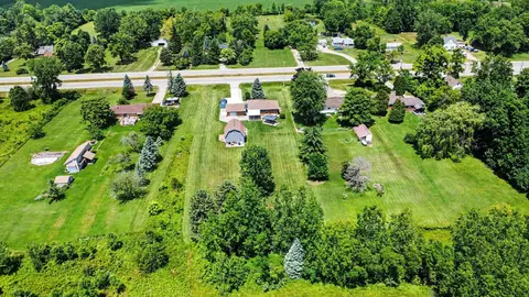 View/Area - 8155 Corunna, Flint, MI 48532 photo 4 of 8