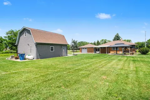 Exterior - 8155 Corunna, Flint, MI 48532 photo 4 of 6