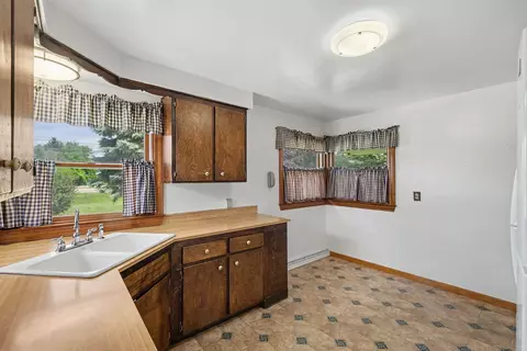 Kitchen - 8155 Corunna, Flint, MI 48532 photo 2 of 2