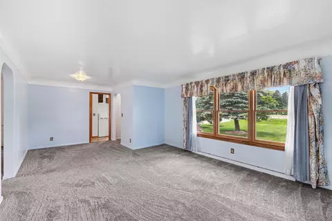 Living - 8155 Corunna, Flint, MI 48532 photo 2 of 3