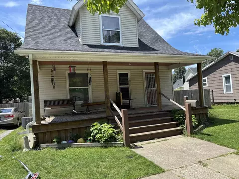 211 James, Dowagiac, MI 49047