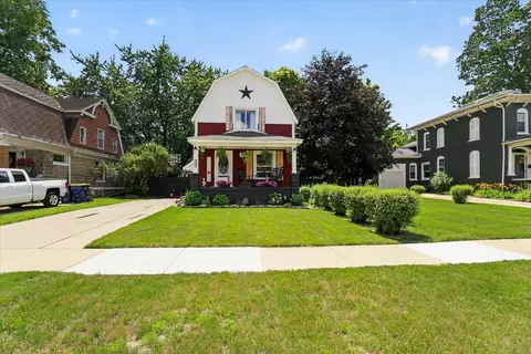 207 W State, Corunna, MI 48817