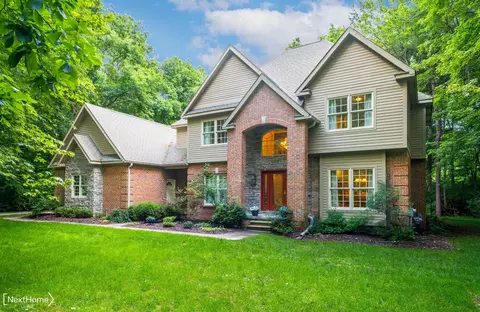 9185 N N Is, Flushing, MI 48433