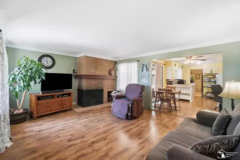904 Custer, Monroe, MI 48161 photo 9
