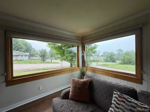 Living - 205 Seilo, Ishpeming, MI 49849 photo 5 of 5