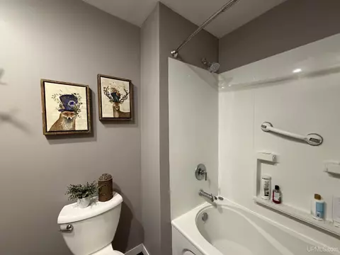 Bath - 205 Seilo, Ishpeming, MI 49849 photo 6 of 7